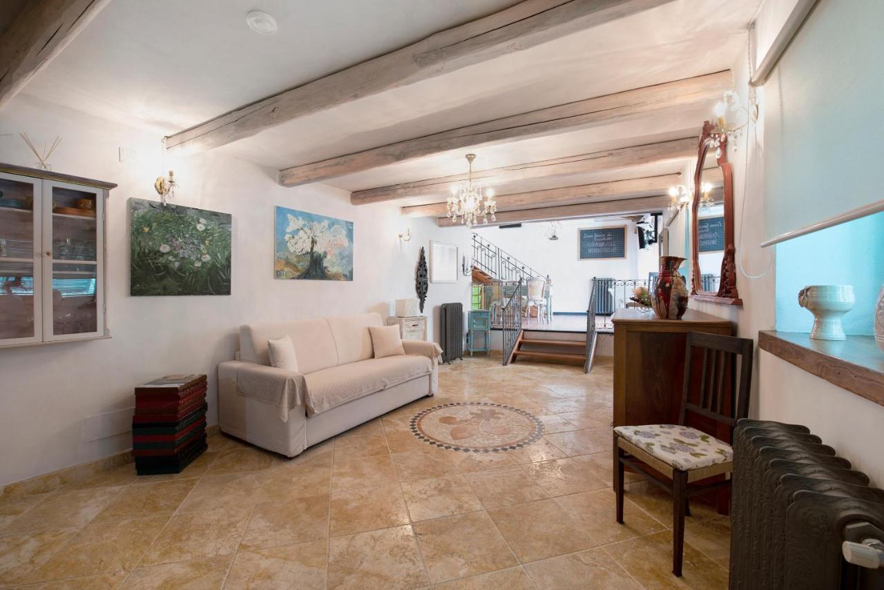 ואראצה Casa Gocce Di Cristallo מראה חיצוני תמונה