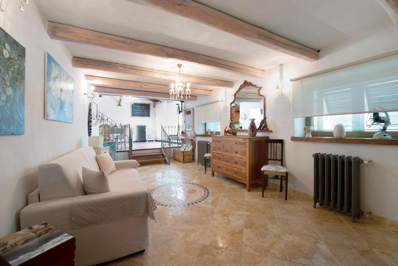 ואראצה Casa Gocce Di Cristallo מראה חיצוני תמונה